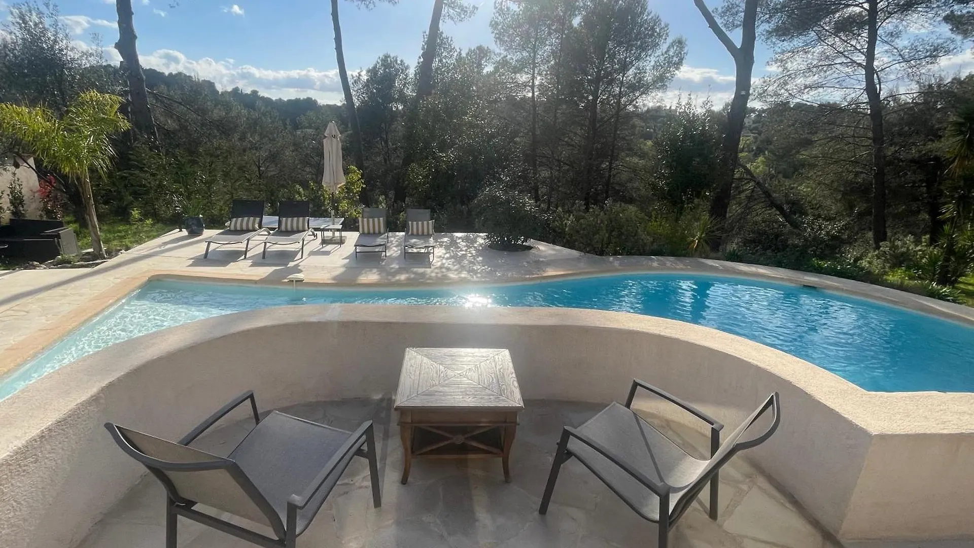 La Villa Des Carriers- Maison Avec Piscine Proche Mer Roquefort-les-Pins
